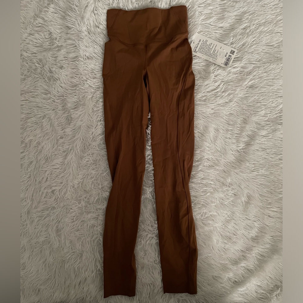 Lululemon Base Pace HR Tight 25”